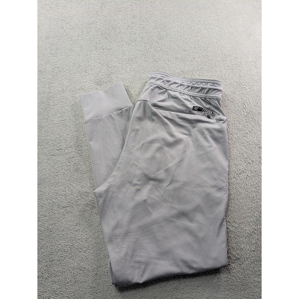 American Eagle Mens Grey Active Joggers Size Medium Zipper Pockets Tapered Pants